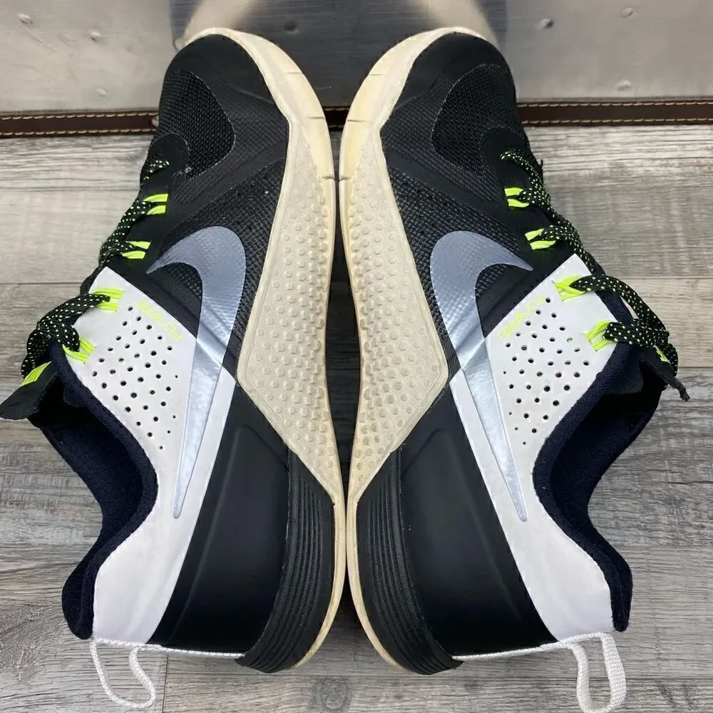 Nike Flywire 2 Sneakers Women Size 8